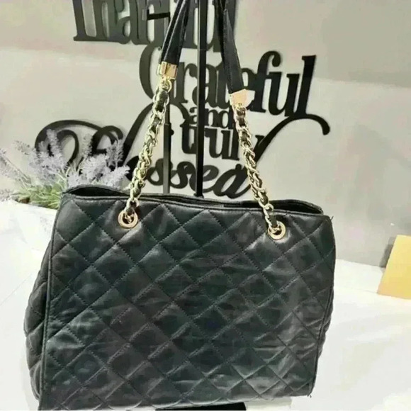 MICHAEL Michael Kors Handbags - Michael kors quilted leather shoulder bag, black with gold chain and accent